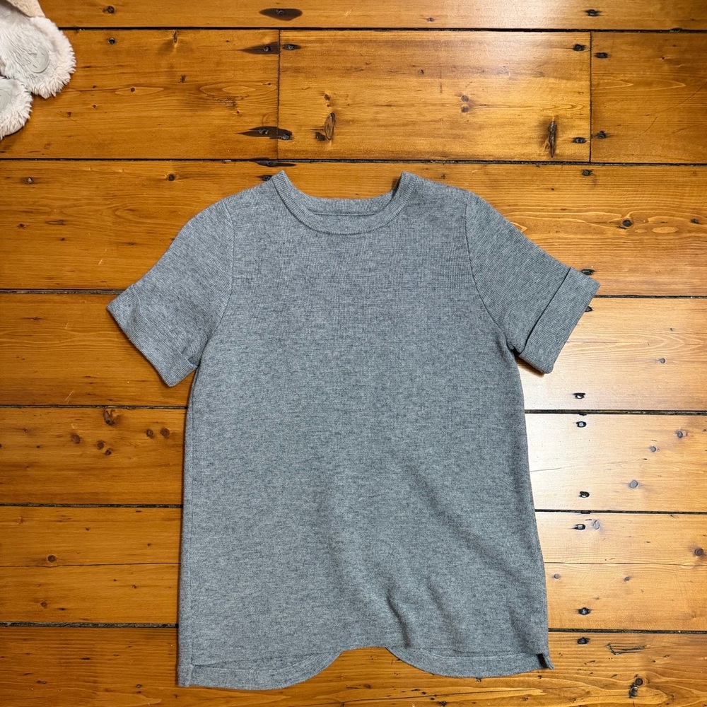 Southern Proper Heather Gray Women's Sweater Tee